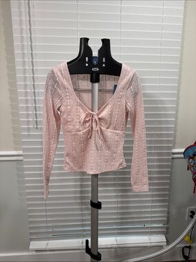 Madden Girl Blush Pink Tie-Front V-Neck Long Sleeve Top